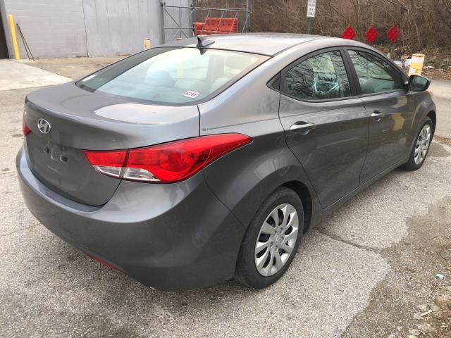 Photo 3 VIN: 5NPDH4AE9DH152833 - HYUNDAI ELANTRA GL 