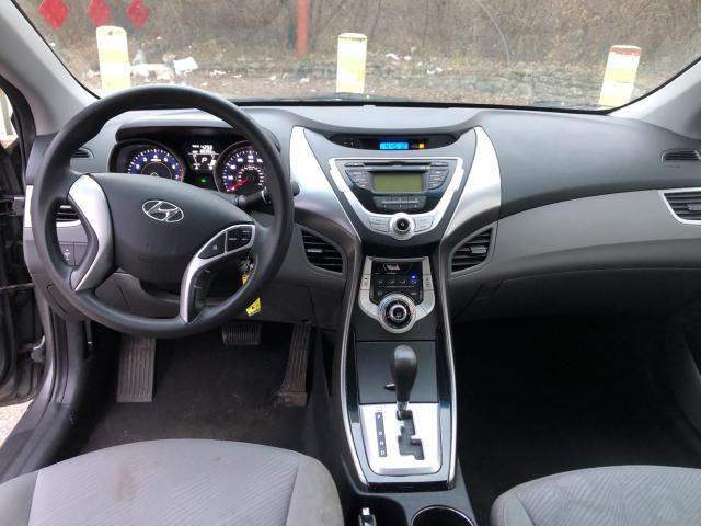 Photo 8 VIN: 5NPDH4AE9DH152833 - HYUNDAI ELANTRA GL 