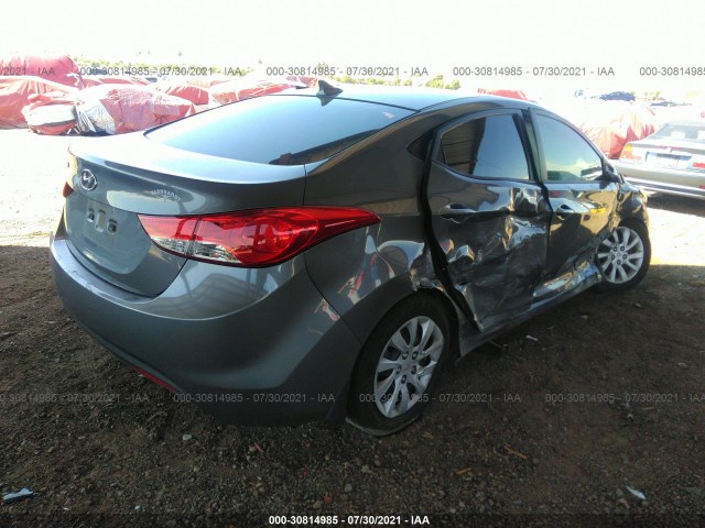 Photo 3 VIN: 5NPDH4AE9DH155537 - HYUNDAI ELANTRA 