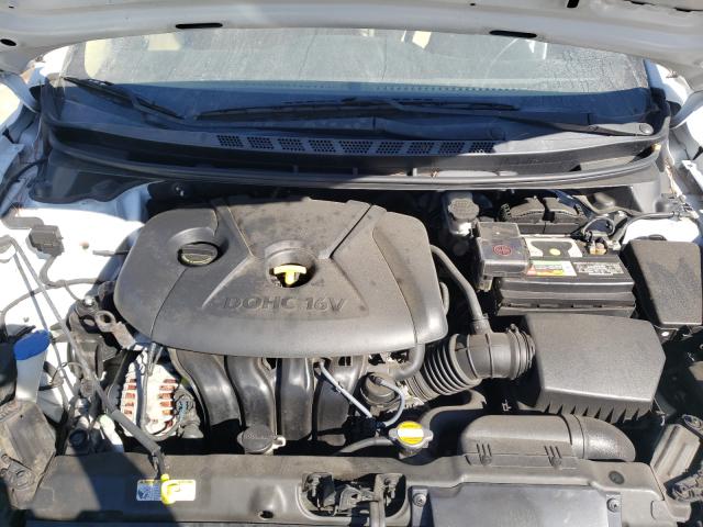 Photo 6 VIN: 5NPDH4AE9DH156073 - HYUNDAI ELANTRA 