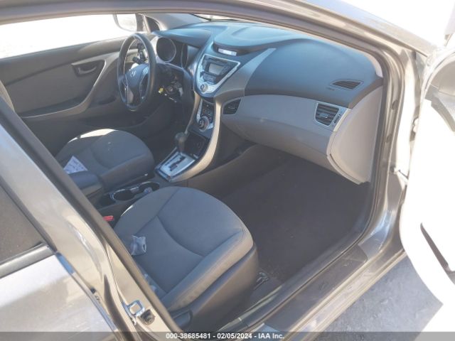 Photo 4 VIN: 5NPDH4AE9DH159085 - HYUNDAI ELANTRA 