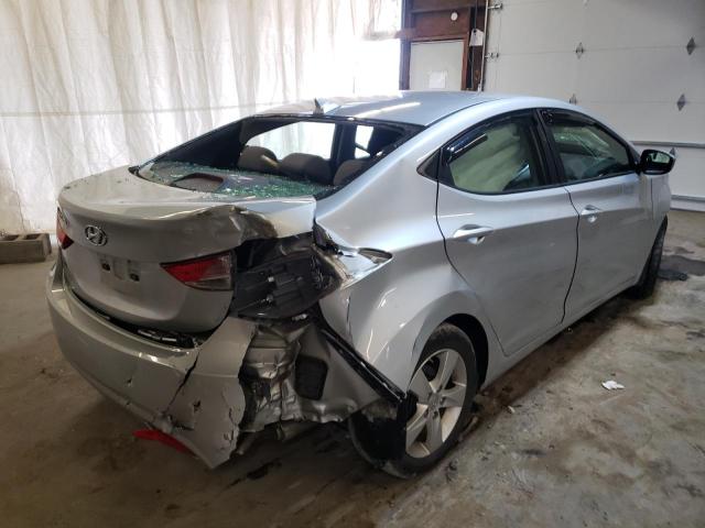 Photo 3 VIN: 5NPDH4AE9DH160012 - HYUNDAI ELANTRA GL 