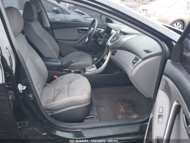 Photo 4 VIN: 5NPDH4AE9DH161709 - HYUNDAI ELANTRA 