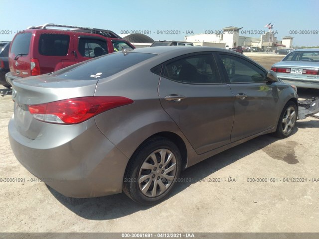 Photo 3 VIN: 5NPDH4AE9DH172998 - HYUNDAI ELANTRA 