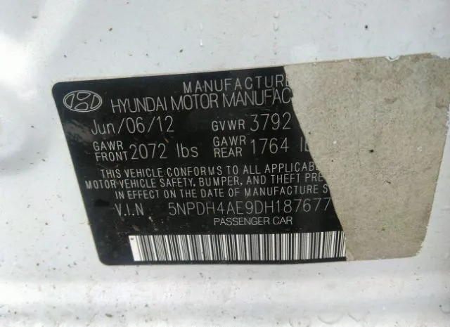 Photo 8 VIN: 5NPDH4AE9DH187677 - HYUNDAI ELANTRA 