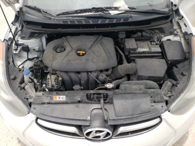 Photo 6 VIN: 5NPDH4AE9DH201030 - HYUNDAI ELANTRA GL 