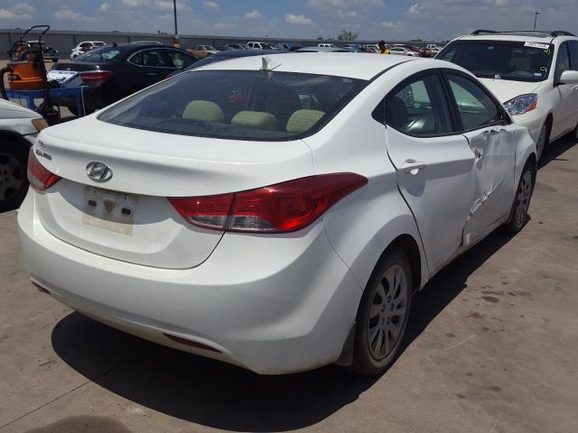 Photo 3 VIN: 5NPDH4AE9DH208561 - HYUNDAI ELANTRA GL 