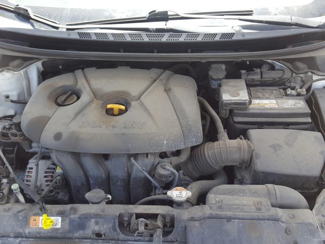 Photo 6 VIN: 5NPDH4AE9DH208561 - HYUNDAI ELANTRA GL 