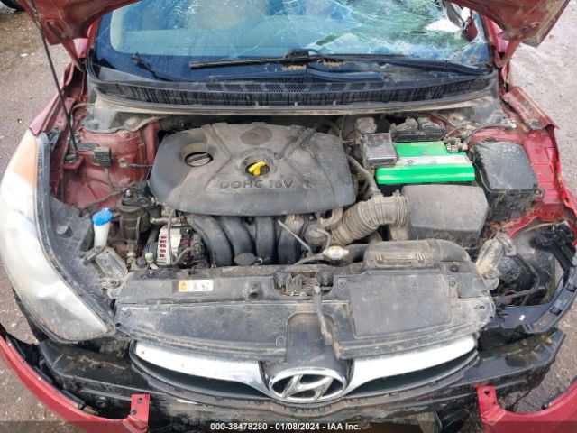 Photo 9 VIN: 5NPDH4AE9DH211427 - HYUNDAI ELANTRA 