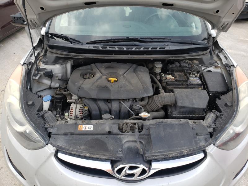 Photo 6 VIN: 5NPDH4AE9DH217521 - HYUNDAI ELANTRA GL 