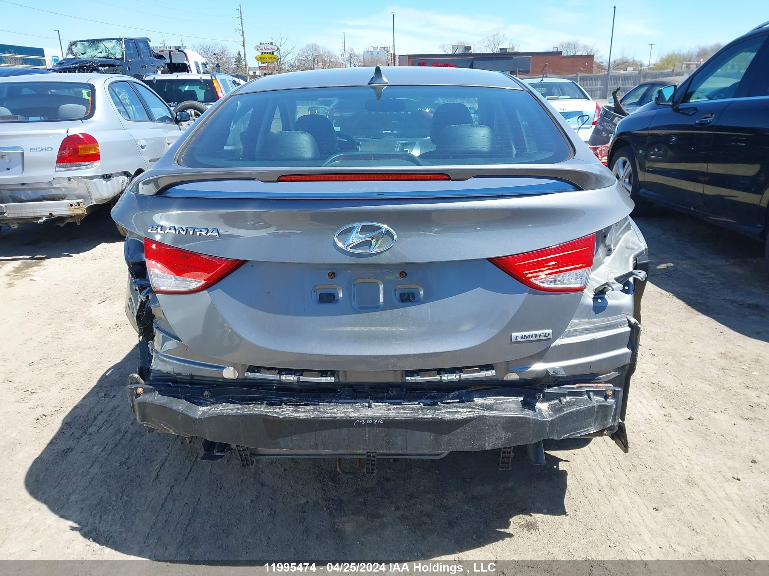 Photo 15 VIN: 5NPDH4AE9DH236246 - HYUNDAI ELANTRA 