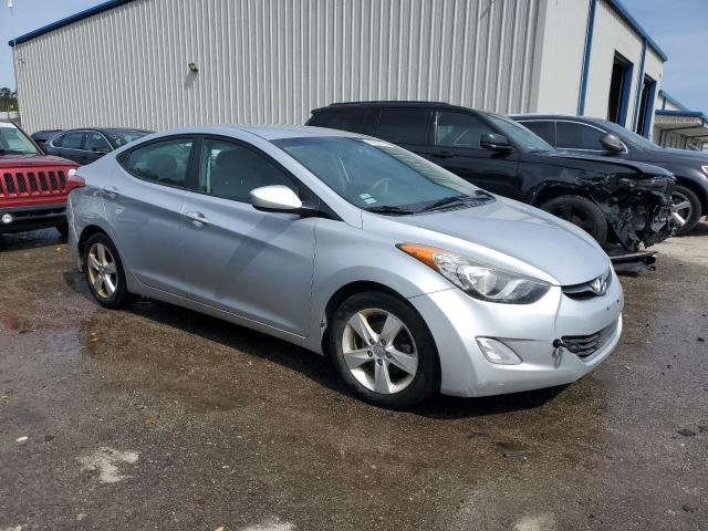 Photo 3 VIN: 5NPDH4AE9DH239194 - HYUNDAI ELANTRA 