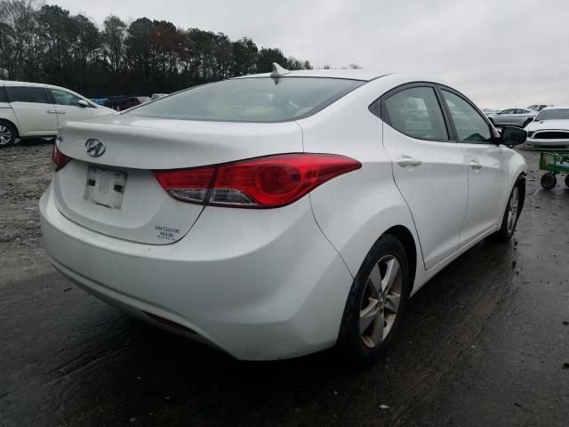 Photo 3 VIN: 5NPDH4AE9DH243780 - HYUNDAI ELANTRA GL 