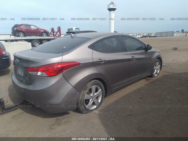 Photo 3 VIN: 5NPDH4AE9DH245156 - HYUNDAI ELANTRA 