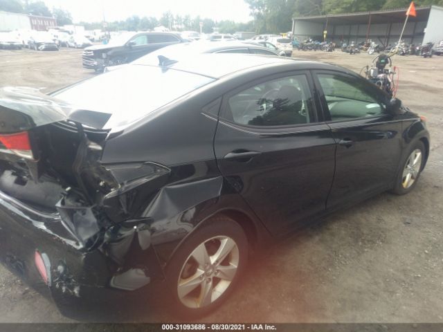 Photo 3 VIN: 5NPDH4AE9DH245206 - HYUNDAI ELANTRA 