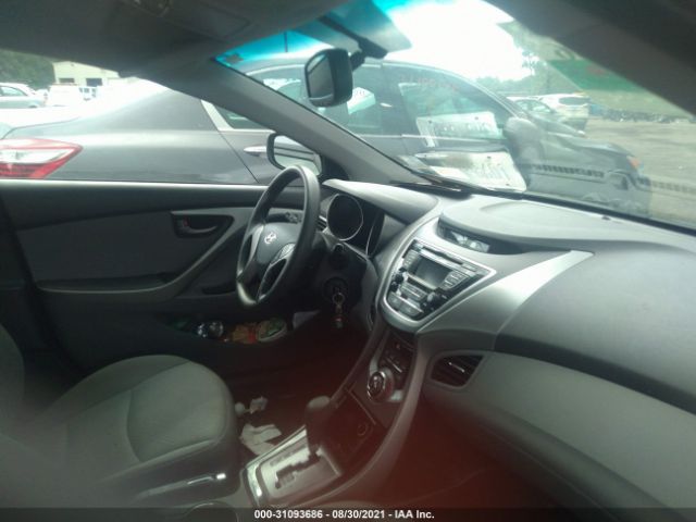 Photo 4 VIN: 5NPDH4AE9DH245206 - HYUNDAI ELANTRA 