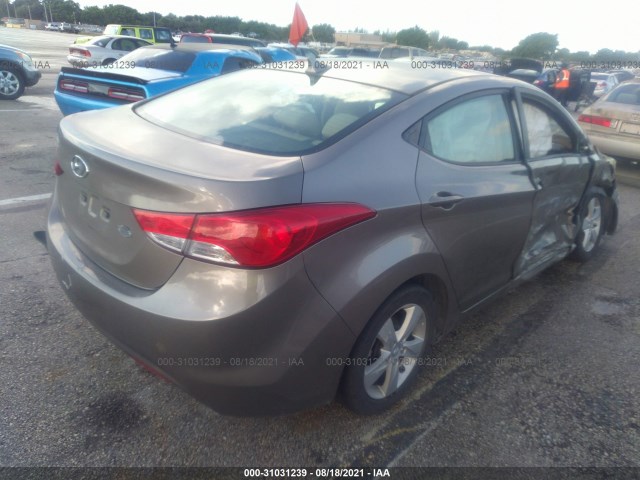 Photo 3 VIN: 5NPDH4AE9DH258862 - HYUNDAI ELANTRA 