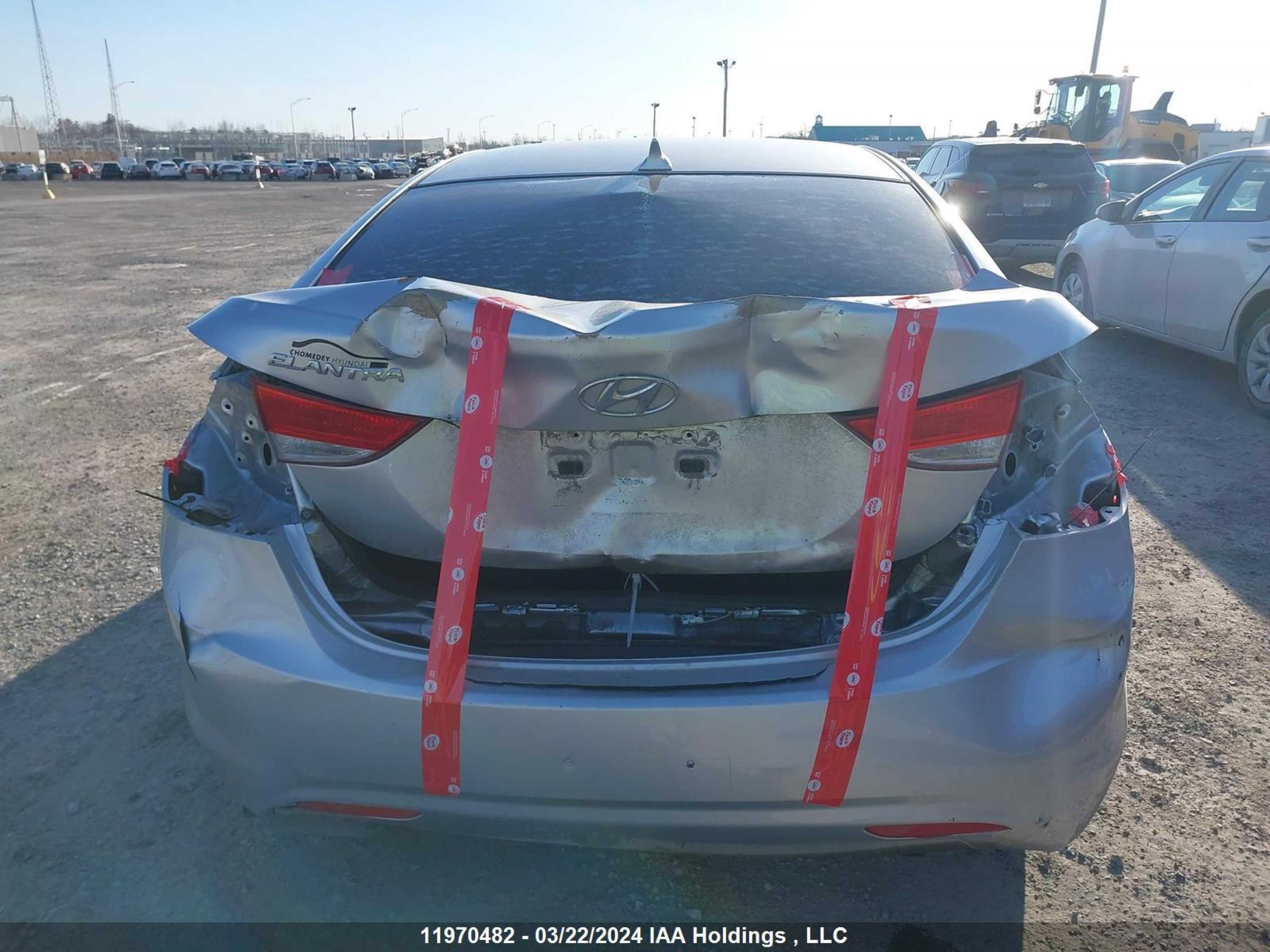 Photo 15 VIN: 5NPDH4AE9DH262216 - HYUNDAI ELANTRA 