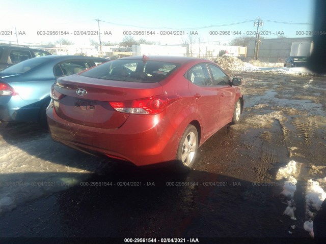 Photo 3 VIN: 5NPDH4AE9DH272180 - HYUNDAI ELANTRA 