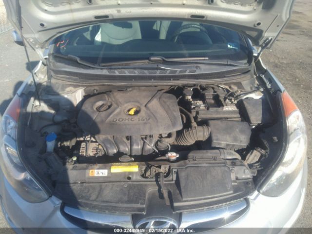 Photo 9 VIN: 5NPDH4AE9DH274558 - HYUNDAI ELANTRA 