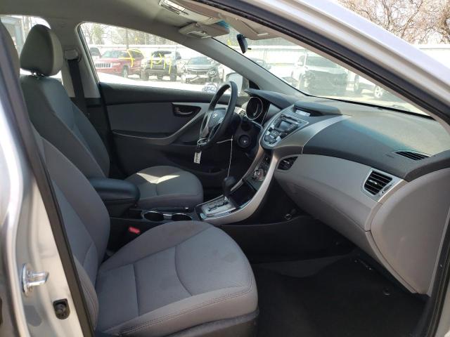 Photo 4 VIN: 5NPDH4AE9DH304559 - HYUNDAI ELANTRA GL 