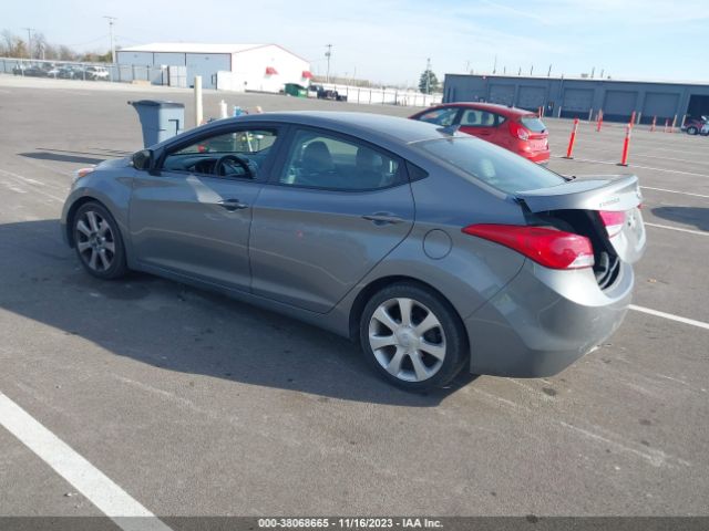 Photo 2 VIN: 5NPDH4AE9DH306778 - HYUNDAI ELANTRA 