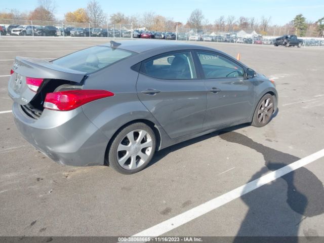 Photo 3 VIN: 5NPDH4AE9DH306778 - HYUNDAI ELANTRA 