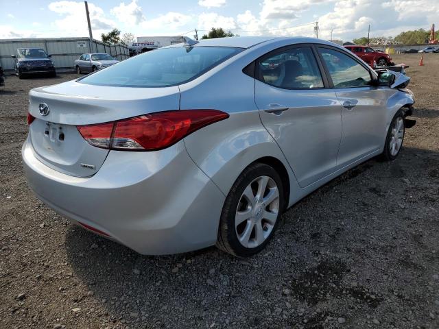 Photo 3 VIN: 5NPDH4AE9DH311480 - HYUNDAI ELANTRA GL 