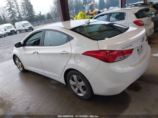 Photo 2 VIN: 5NPDH4AE9DH317098 - HYUNDAI ELANTRA 