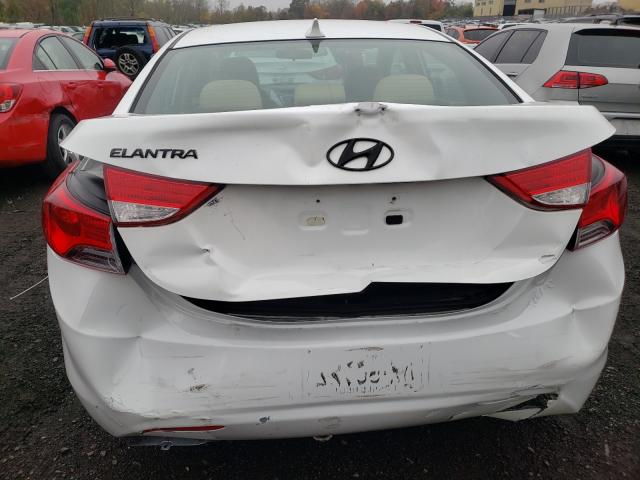 Photo 8 VIN: 5NPDH4AE9DH320406 - HYUNDAI ELANTRA GL 