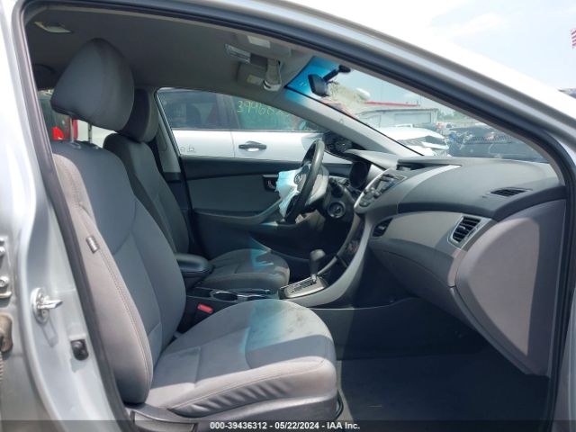 Photo 4 VIN: 5NPDH4AE9DH323936 - HYUNDAI ELANTRA 