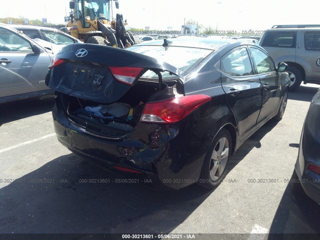 Photo 3 VIN: 5NPDH4AE9DH327226 - HYUNDAI ELANTRA 