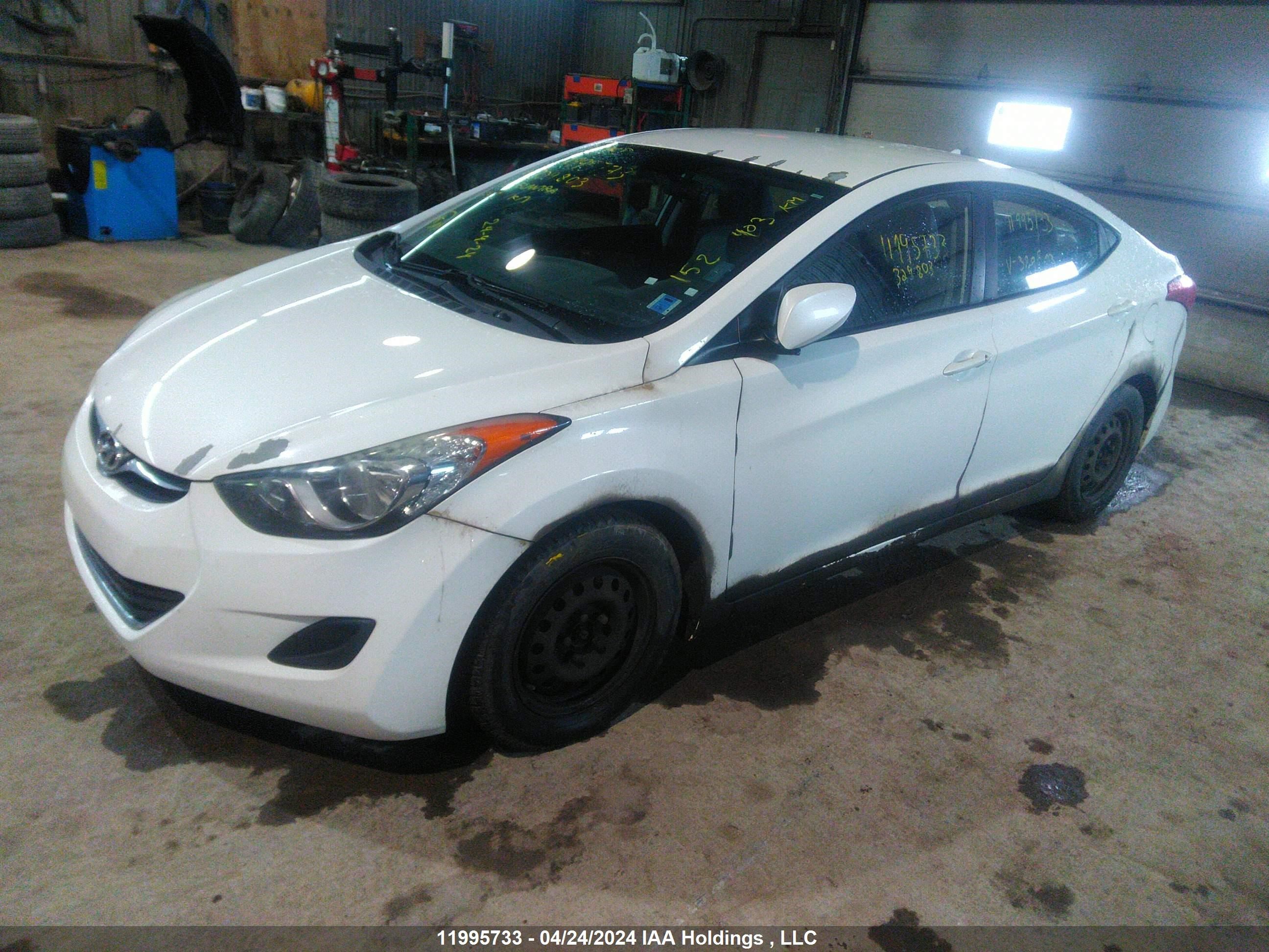 Photo 1 VIN: 5NPDH4AE9DH329803 - HYUNDAI ELANTRA 