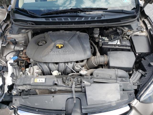 Photo 6 VIN: 5NPDH4AE9DH329963 - HYUNDAI ELANTRA 