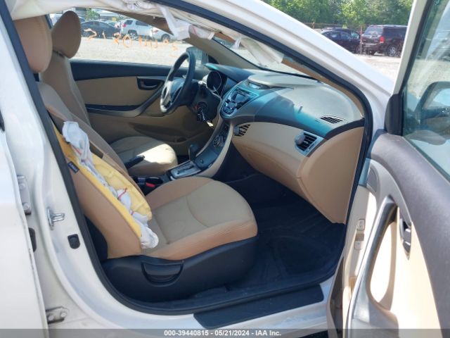 Photo 4 VIN: 5NPDH4AE9DH333754 - HYUNDAI ELANTRA 