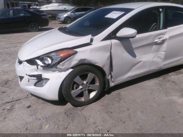 Photo 5 VIN: 5NPDH4AE9DH339330 - HYUNDAI ELANTRA 