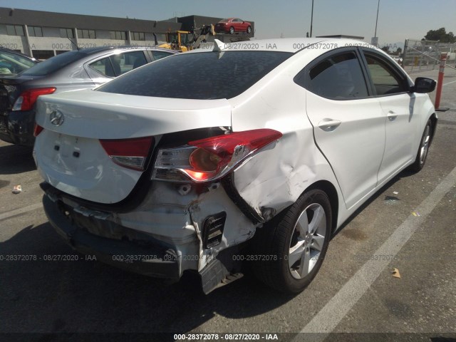 Photo 3 VIN: 5NPDH4AE9DH347671 - HYUNDAI ELANTRA 