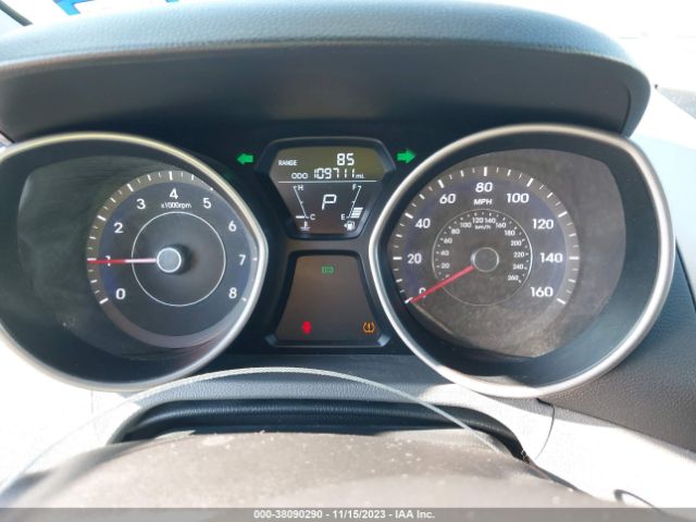 Photo 6 VIN: 5NPDH4AE9DH348870 - HYUNDAI ELANTRA 