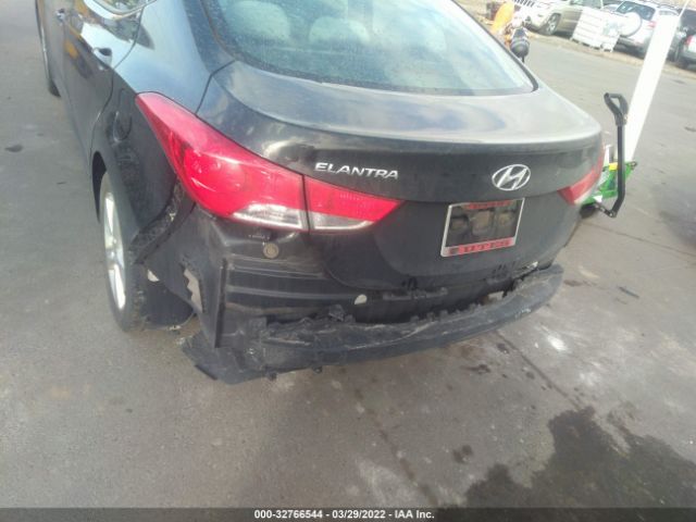 Photo 5 VIN: 5NPDH4AE9DH363529 - HYUNDAI ELANTRA 