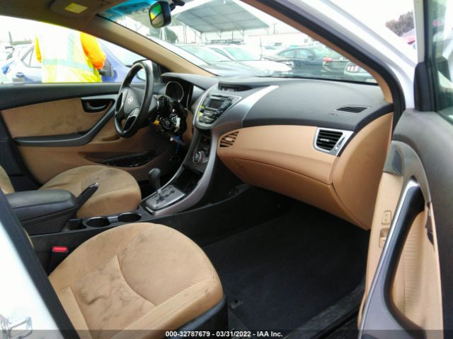 Photo 4 VIN: 5NPDH4AE9DH368116 - HYUNDAI ELANTRA 