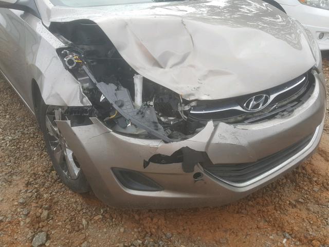 Photo 8 VIN: 5NPDH4AE9DH370108 - HYUNDAI ELANTRA GL 