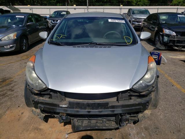 Photo 4 VIN: 5NPDH4AE9DH371159 - HYUNDAI ELANTRA 