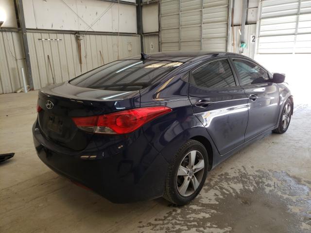 Photo 3 VIN: 5NPDH4AE9DH372487 - HYUNDAI ELANTRA GL 