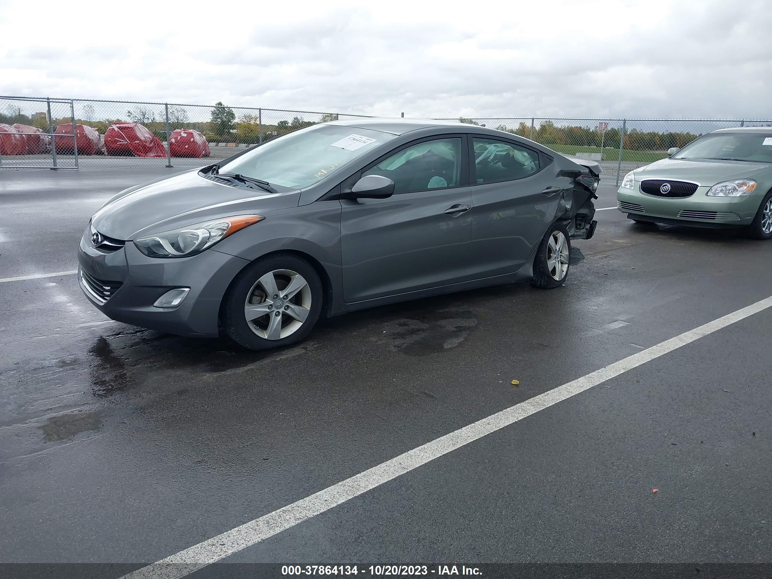 Photo 1 VIN: 5NPDH4AE9DH381125 - HYUNDAI ELANTRA 