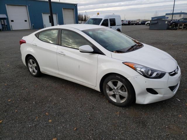 Photo 3 VIN: 5NPDH4AE9DH384915 - HYUNDAI ELANTRA GL 