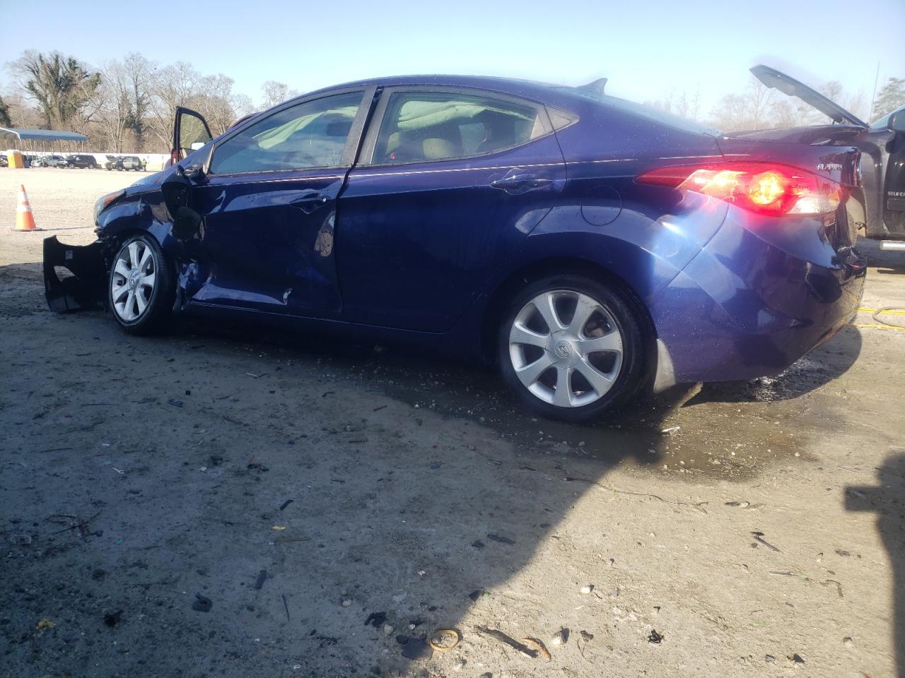 Photo 1 VIN: 5NPDH4AE9DH399611 - HYUNDAI ELANTRA 