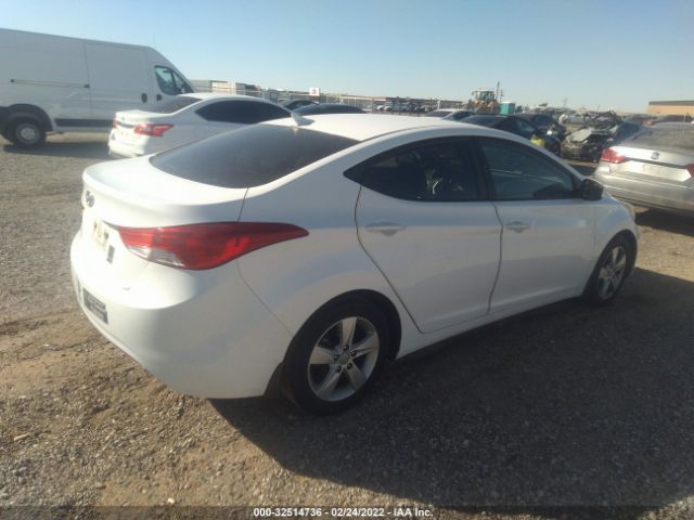 Photo 3 VIN: 5NPDH4AE9DH404743 - HYUNDAI ELANTRA 