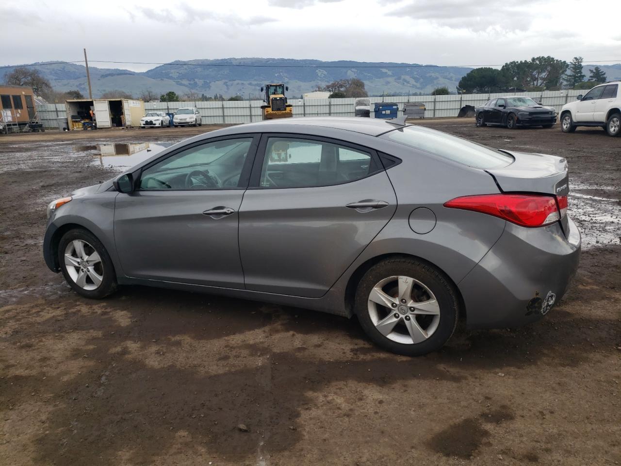 Photo 1 VIN: 5NPDH4AE9DH413264 - HYUNDAI ELANTRA 