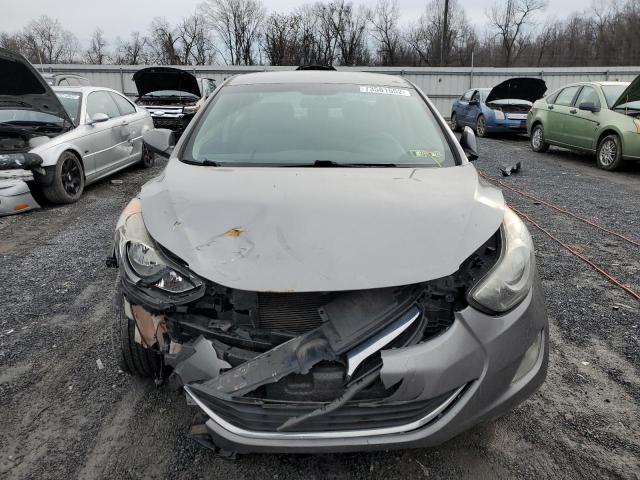 Photo 4 VIN: 5NPDH4AE9DH417606 - HYUNDAI ELANTRA GL 