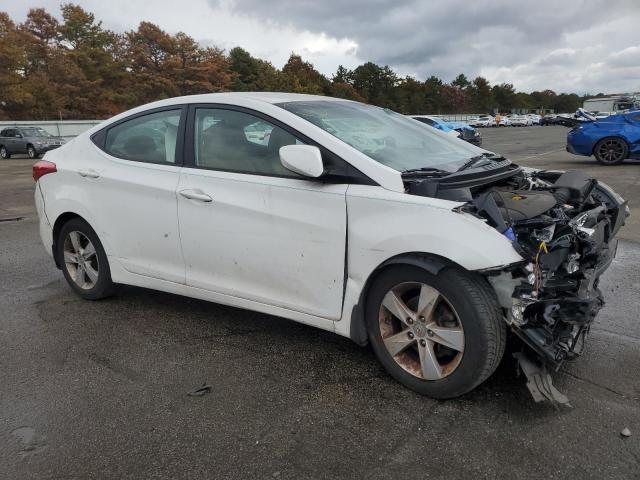 Photo 3 VIN: 5NPDH4AE9DH422515 - HYUNDAI ELANTRA 